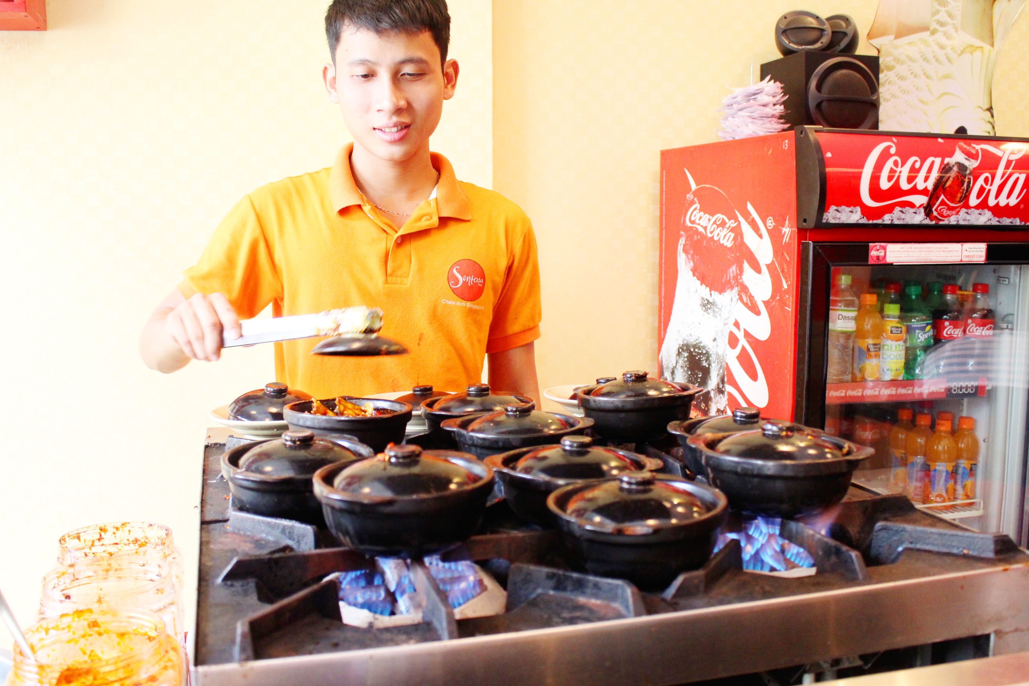 10 địa điểm ăn vặt nên ghé của quận Phú Nhuận ảnh 5 10 dia diem an vat nen ghe cua quan Phu Nhuan anh 5