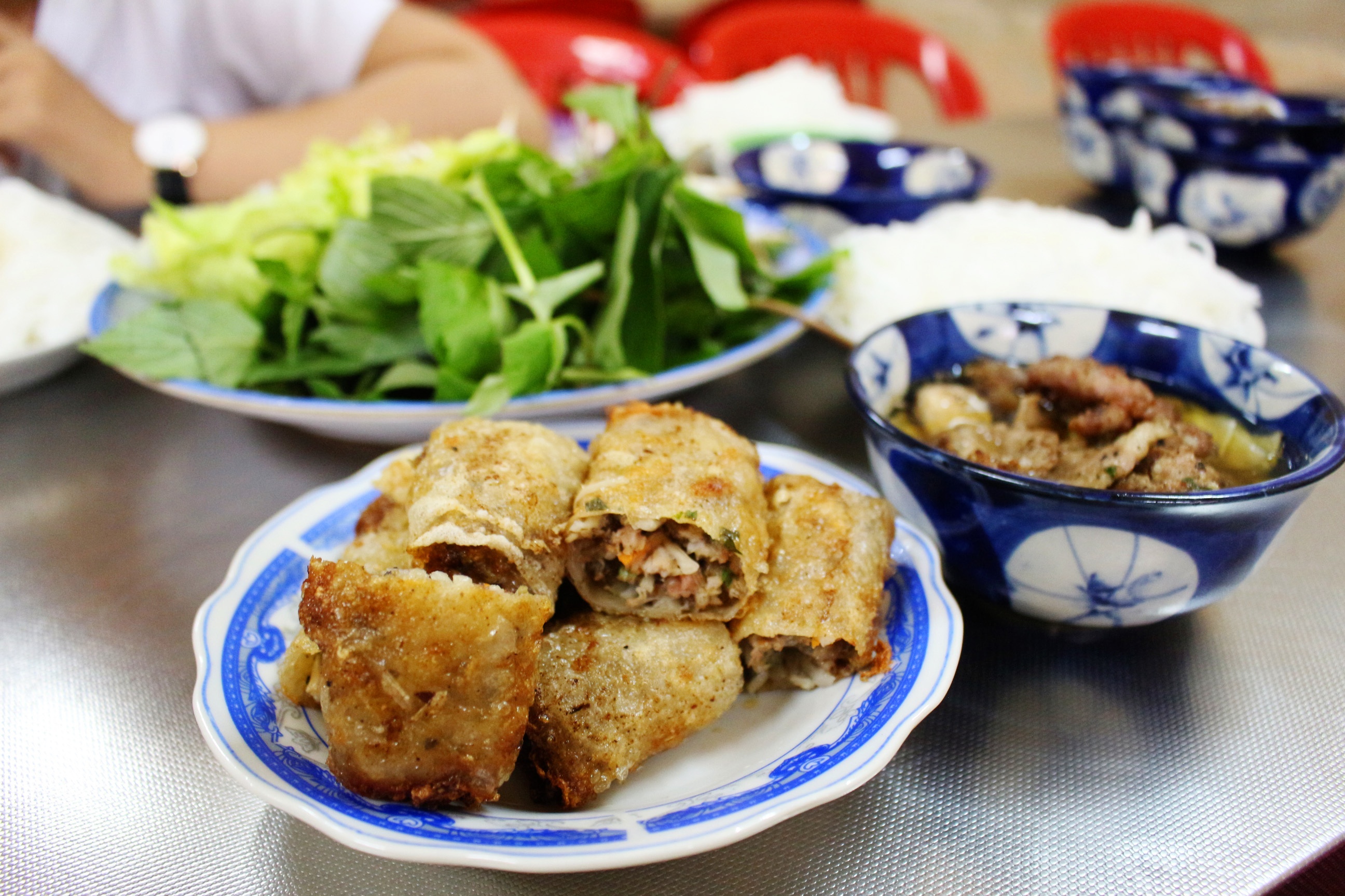 Các món bún nguội cho ngày nắng,  nóng của TP.HCM ảnh 2 Cac mon bun nguoi cho ngay nang,  nong cua TP.HCM anh 2