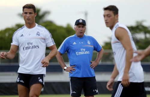 Real san sang so gang voi Chelsea hinh anh