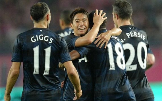 MU – Wigan: Quy do khoi dong truoc mua giai moi hinh anh