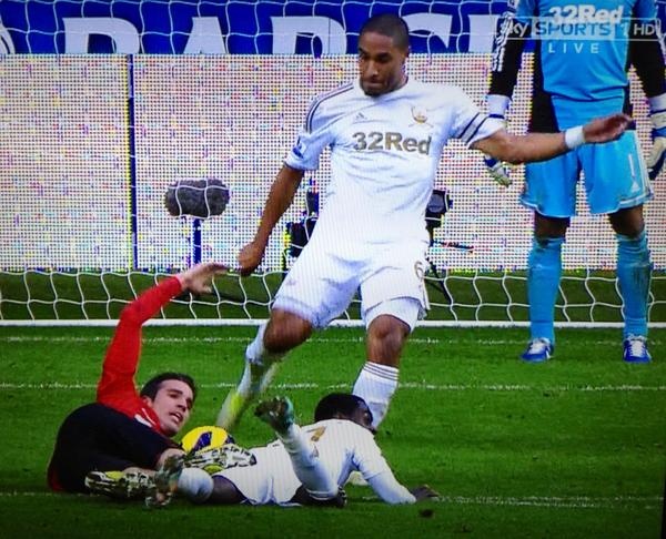 Persie bi doi phuong da bong vao dau hinh anh