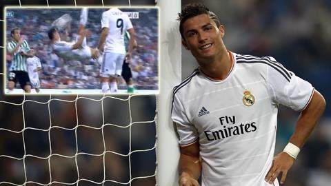 Ronaldo tu moc bong trung mat hinh anh