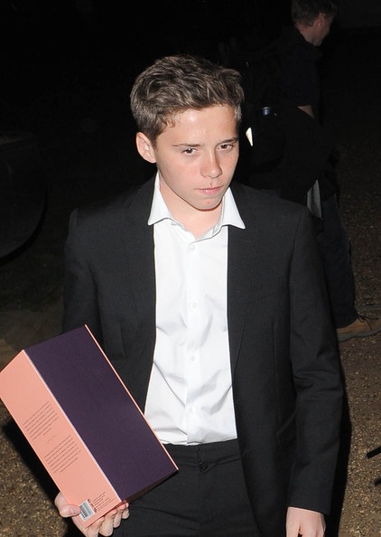 Cau ca nha Becks hen ho gai quy toc hinh anh