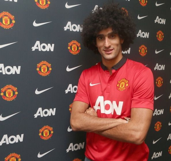 Co Fellaini, MU choi cong thu toan dien hinh anh