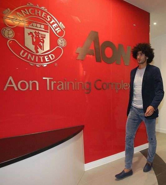Nhung bi mat ve tan binh Fellaini cua MU hinh anh