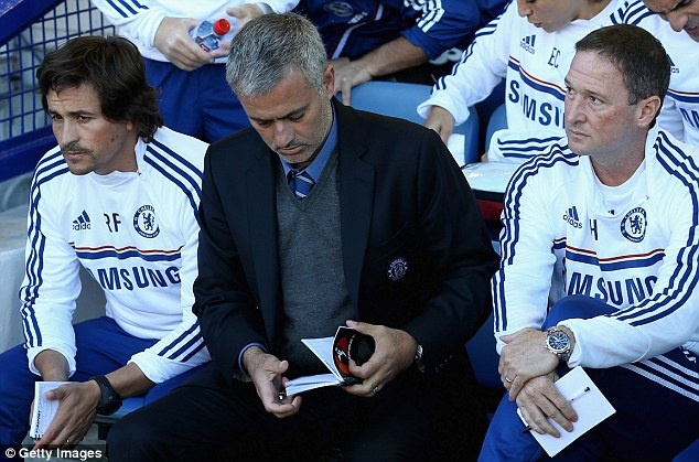 Chelsea thieu ban nang sat thu hinh anh