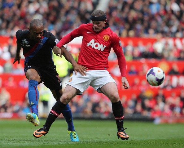 MU cam on ban linh cua Rooney hinh anh