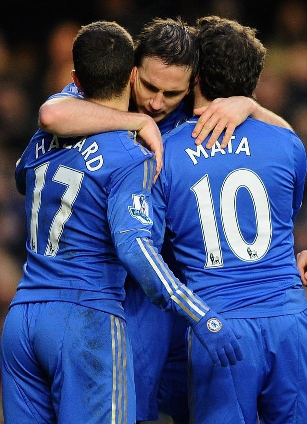 Chelsea: Gia tri ao cua hang tien ve dat gia hinh anh