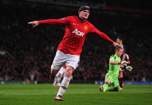 Ghi 200 ban cho MU, Rooney sap xo do cac tuong dai hinh anh