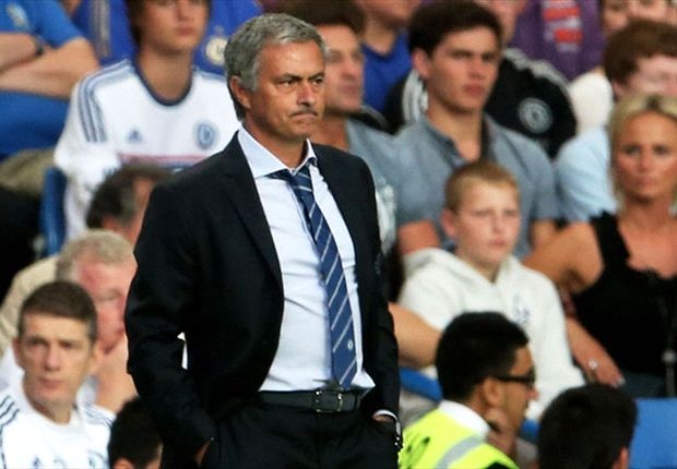 Mourinho chua tim ra doi hinh hay nhat cua Chelsea hinh anh