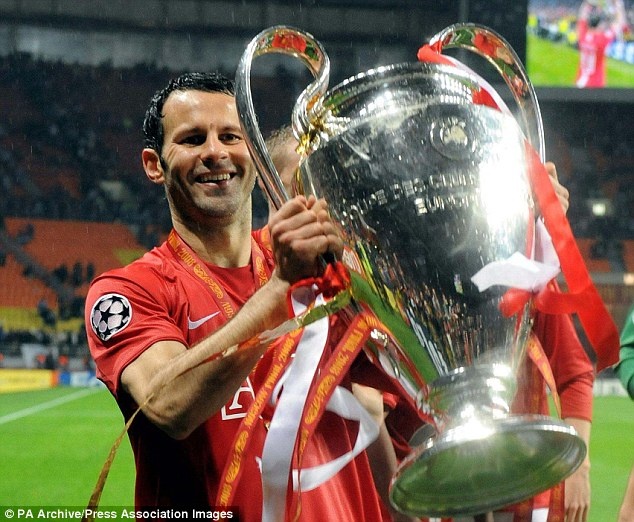 5 khoanh khac kho quen cua Giggs o Champions League hinh anh