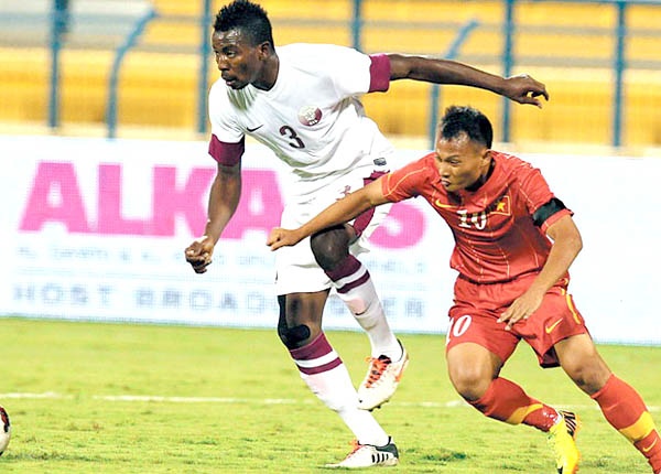 Duoi suc cuoi tran, DT Viet Nam thua Uzbekistan 1-3 hinh anh