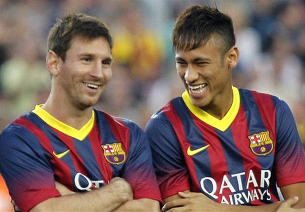 Neymar can 2 nam de vuot mat Messi va Ronaldo hinh anh