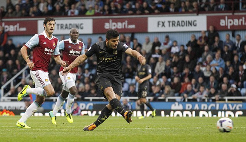 Vong 8 Premier League: Dem dien cua tien dao hinh anh