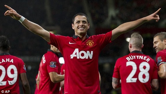 Chicharito lap cu dup, MU danh bai Norwich 4-0 hinh anh