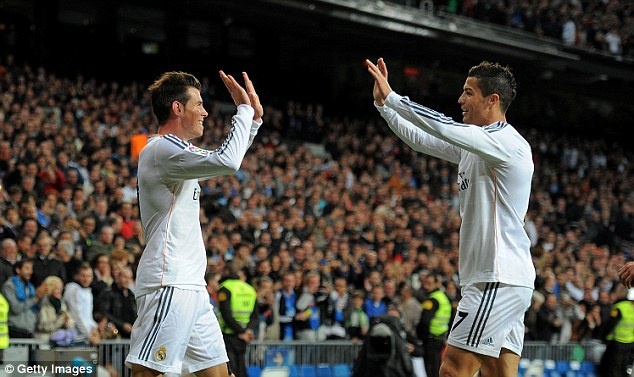 Song sat Ronaldo - Bale 'huy diet' Sevilla hinh anh
