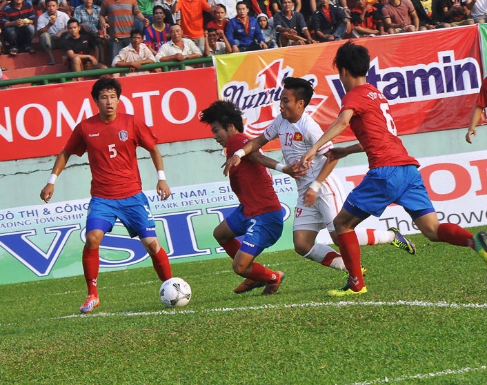 U23 Viet Nam gianh ve vao chung ket sau loat sut penalty hinh anh