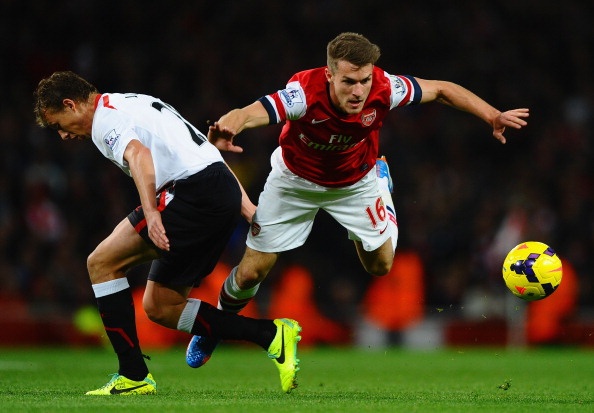 Arsenal 2-0 Liverpool: The Kop sa lay tai Emirates hinh anh