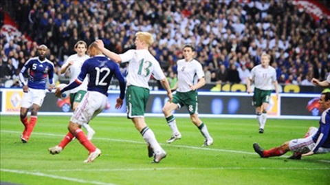 5 cu soc trong lich su play-off World Cup hinh anh