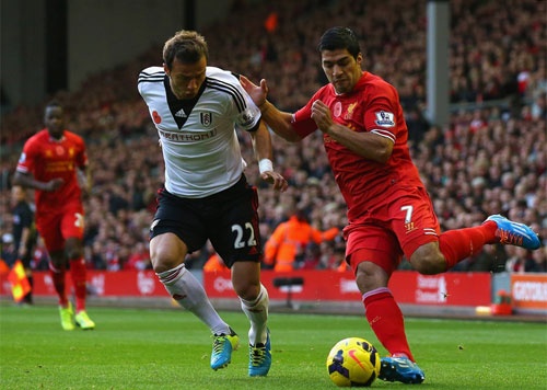 Everton – Liverpool: Suarez quyet gianh Chiec giay Vang hinh anh