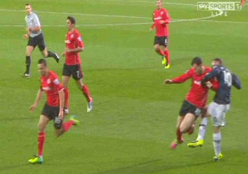 Choi xau doi phuong, Ro10 may man khong phai nhan the do hinh anh