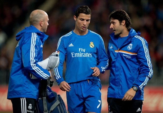 Ronaldo mat 3 tuan dieu tri chan thuong hinh anh