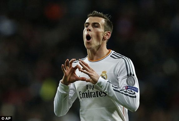 Choi thieu nguoi 64 phut, Real van danh bai Galatasaray 4-1 hinh anh