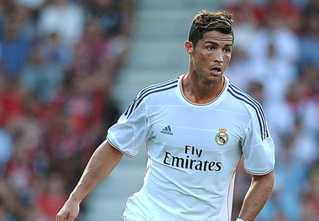 Vua tro lai, CR7 da nham ky luc o Champions League hinh anh