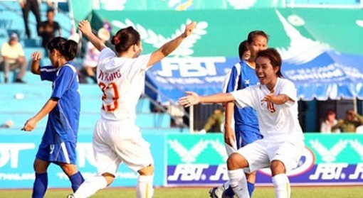 Ha Philippines 7-0, Tuyen nu Viet Nam gianh ve vao ban ket hinh anh