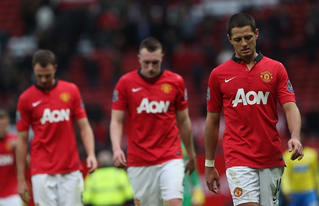 Thieu vang Rooney va Persie, MU quay sang vo ve Chicharito hinh anh