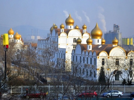 Trung Quoc xay tru so giong het dien Kremlin hinh anh