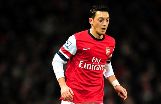 Arsenal thong bao ngay Oezil tro lai hinh anh