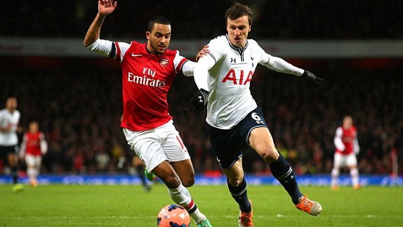 Arsenal 2-0 Tottenham: Phao thu thang thuyet phuc hinh anh