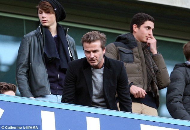 Becks co vu Chelsea o tran dai chien voi MU? hinh anh