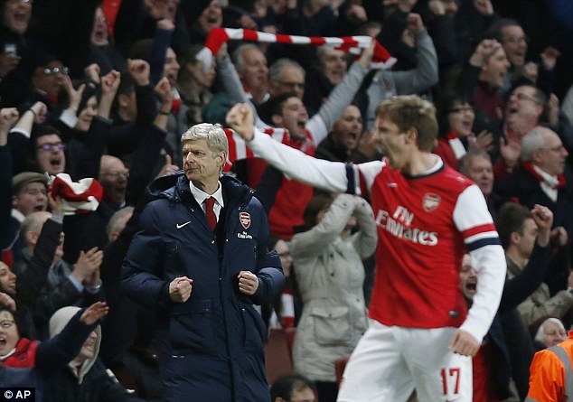 Danh bai Liverpool, HLV Wenger che bai Mourinho hinh anh