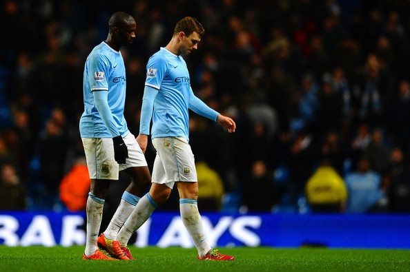 Pha bo lo khong tuong cua Dzeko hinh anh