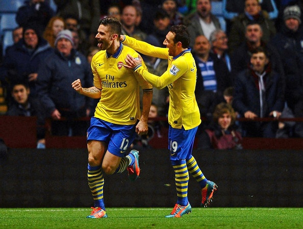 Giroud tro lai sau vu be boi tinh ai hinh anh