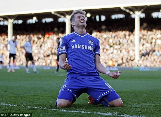 HLV Mourinho khen ngoi 'ke mau lanh‘ Schurrle hinh anh