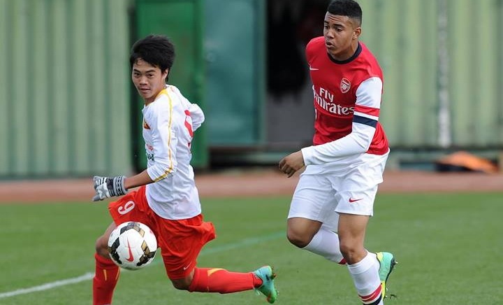 U19 Viet Nam danh bai U19 Arsenal 3-0 hinh anh