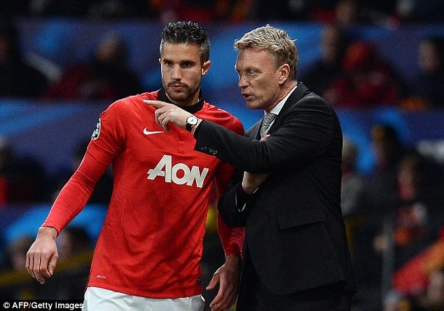 David Moyes lo lang phong do that thuong cua Persie hinh anh