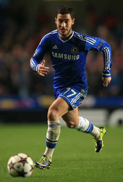 Pha bo lo kho tin cua Hazard hinh anh
