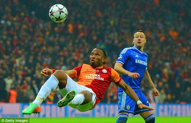 Drogba khong an mung neu choc thung luoi Chelsea hinh anh