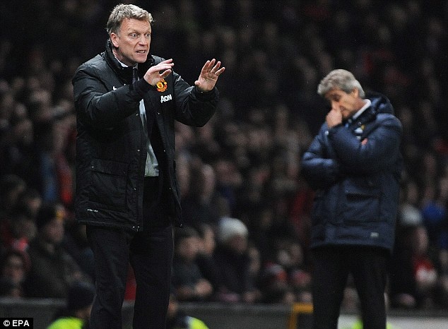 David Moyes lien tiep pha ky luc cung M.U hinh anh