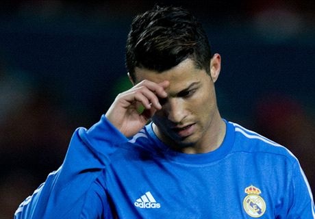 Real tiep tuc bat Ronaldo cay ai hinh anh