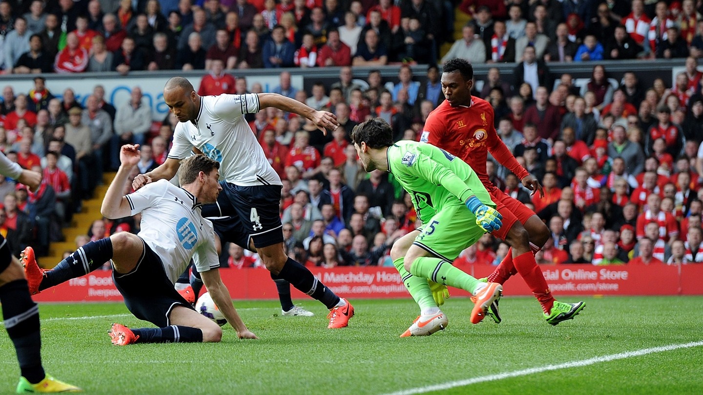 Henderson lap cong cho Liverpool hinh anh