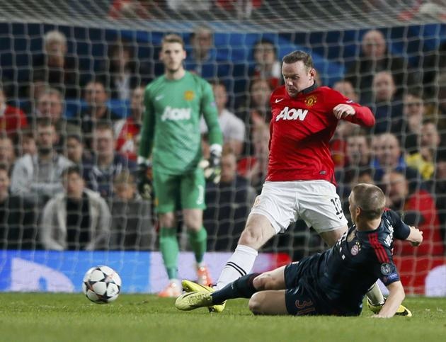 Rooney phu nhan cao buoc an va o tran gap Bayern hinh anh