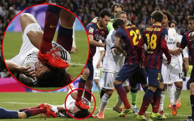 Diem tin 5/4: Casillas muon tat vao mat Busquets hinh anh