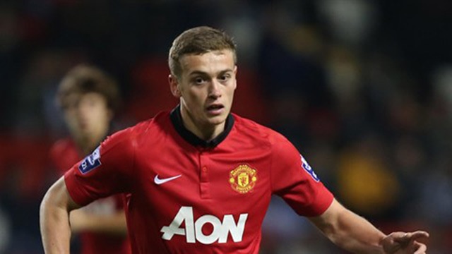 Sao la mat cua M.U ghi sieu pham chan trai hinh anh