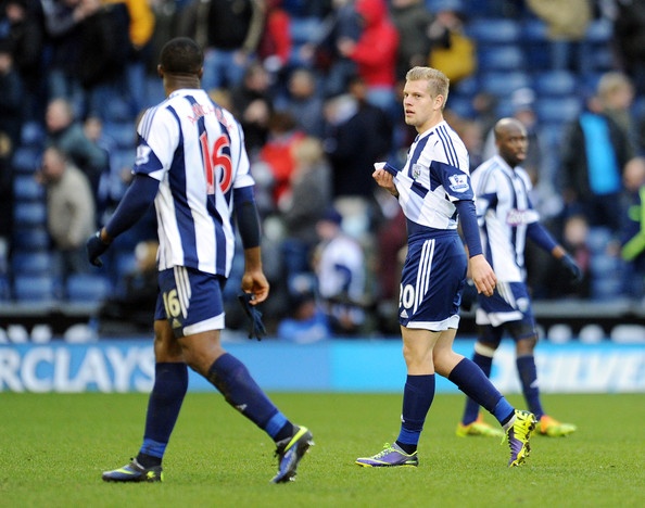 Tottenham nhan ban thua thu 2 sau 4 phut hinh anh