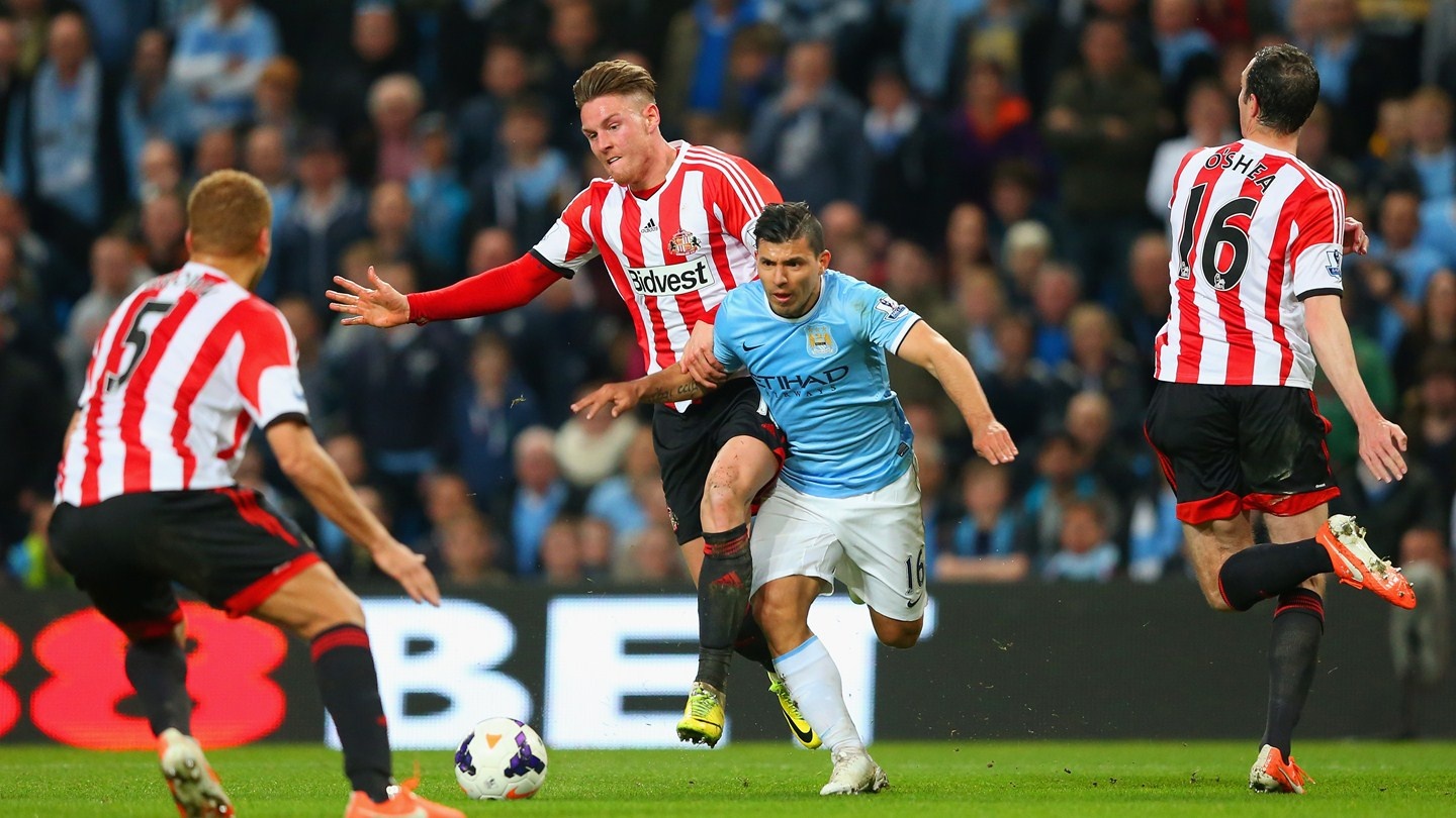 Man City 2-2 Sunderland: Man xanh suyt thua nguoc hinh anh
